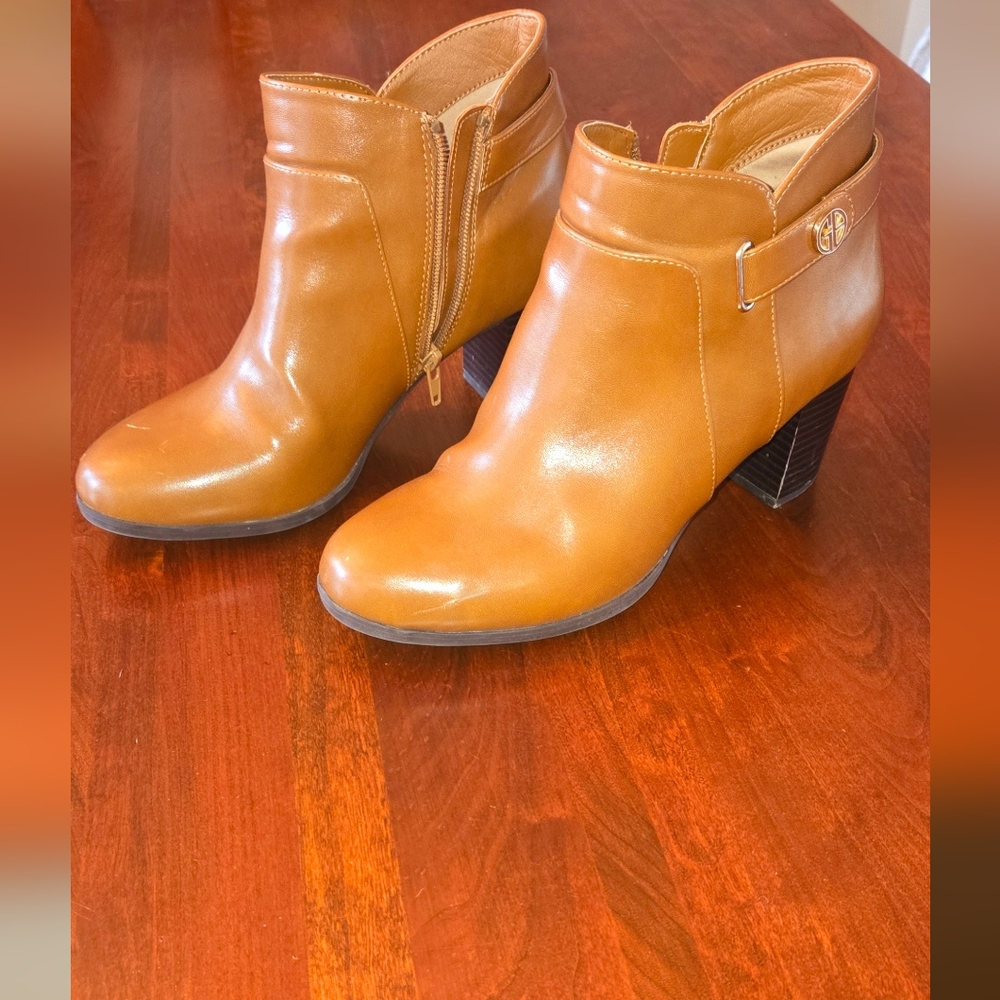 Giani Bernini Women's Leather Boots, Size 9M